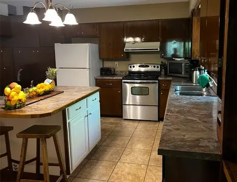 Kitchen - n4798 Loop Road, Spooner, WI 54801 photo 1 of 7