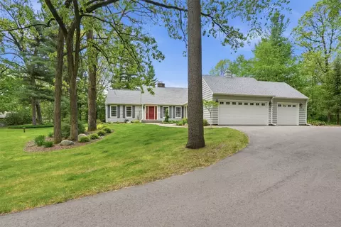 391 Heather Ct, Eau Claire, WI 54701