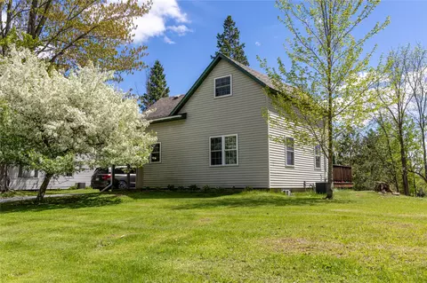 814 Menasha Ave E, Ladysmith, WI 54848