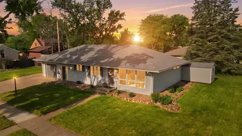 2304 Agnes St, Eau Claire, WI 54701