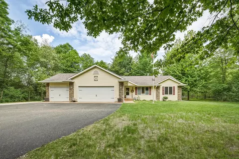 6633 188th St, Chippewa Falls, WI 54729