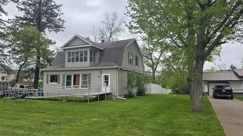 244 S 5th St #1 AND 2, Barron, WI 54812