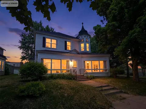 Exterior - 9 4th Ave, Shell Lake, WI 54871 photo 4 of 12