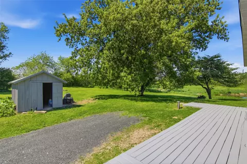 Exterior - 802 Janicki Rd, Stanley, WI 54768 photo 5 of 10