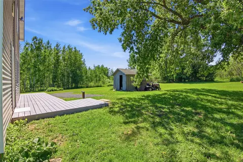 Exterior - 802 Janicki Rd, Stanley, WI 54768 photo 6 of 10