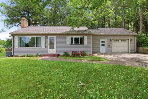2715 Rudolph Rd, Eau Claire, WI 54701