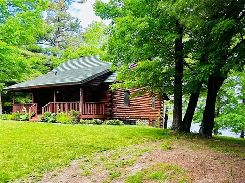 618 29 12 Ave # A, Barronett, WI 54813