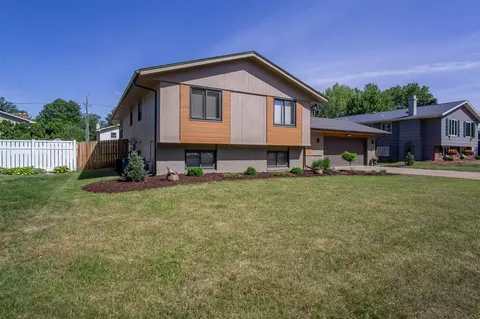 1212 Webster Ave, Eau Claire, WI 54701