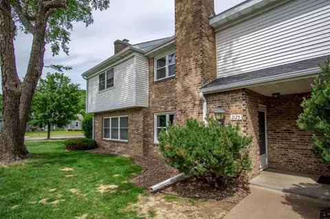 2125 Providence Ct, Eau Claire, WI 54703
