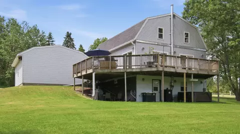Exterior - 4900 E Spruce Rd, Eleva, WI 54738 photo 2 of 5