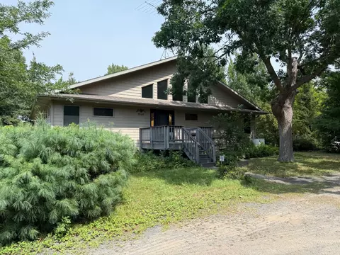 7526 Southshore Dr, Siren, WI 54872