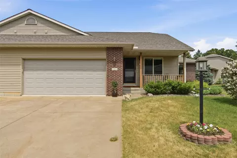 2538 Hils Ct #A, Menomonie, WI 54751