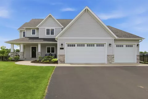 4363 Trilogy Rd, Eau Claire, WI 54701
