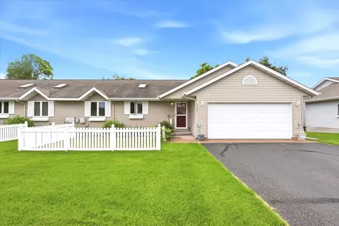 1161 Weather Ridge Rd #2, Chippewa Falls, WI 54729
