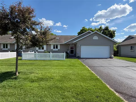 1161 Weather Ridge Rd #2, Chippewa Falls, WI 54729