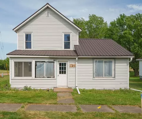 106 S Frederick St, Boyd, WI 54726