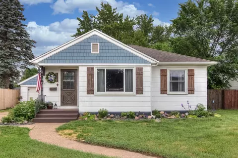 109 E Grant Ave, Eau Claire, WI 54701