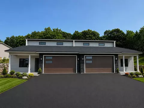4350 Studebaker Ln, Eau Claire, WI 54703