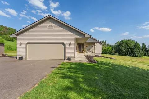 2605 N 50th Ave, Chippewa Falls, WI 54729