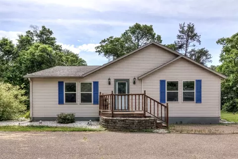 19968 70th Ave, Chippewa Falls, WI 54729