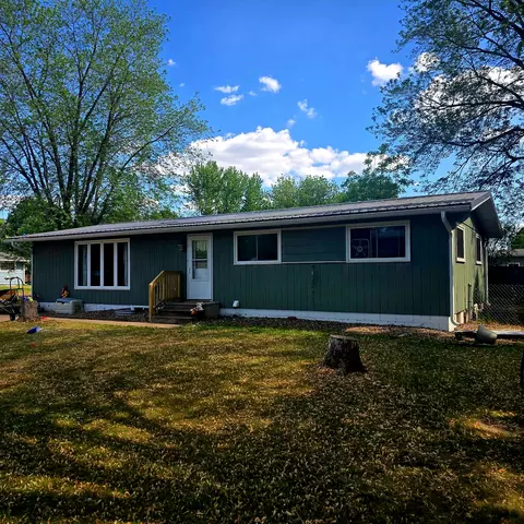 305 W Wisconsin St, Chippewa Falls, WI 54729