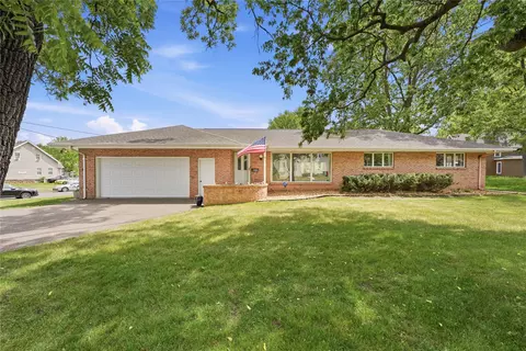 1409 Menomonie St, Eau Claire, WI 54703