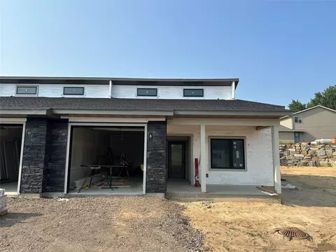 4338 Studebaker Ln, Eau Claire, WI 54703
