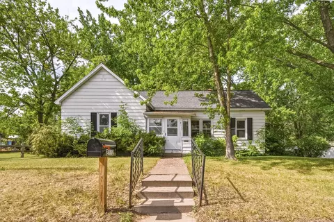 2112 Cleveland St, Eau Claire, WI 54703