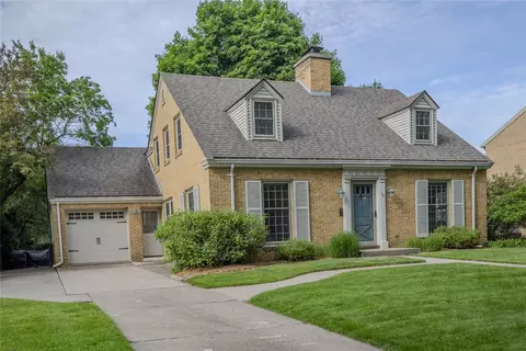 416 Roosevelt Ave, Eau Claire, WI 54701