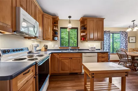 Kitchen - 42950 Lakewoods Dr #301, Cable, WI 54821 photo 5 of 6