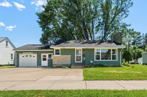 1726 17th Ave, Bloomer, WI 54724