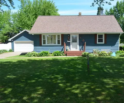 1515 6th Ave, Bloomer, WI 54724
