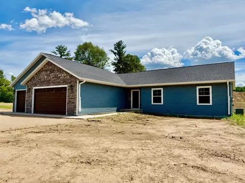 Exterior - 1347 Knapp St, Chetek, WI 54728 photo 2 of 7