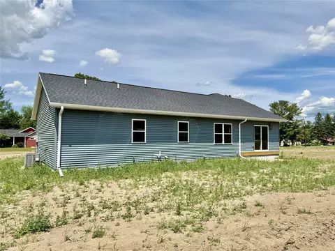 Exterior - 1347 Knapp St, Chetek, WI 54728 photo 4 of 7