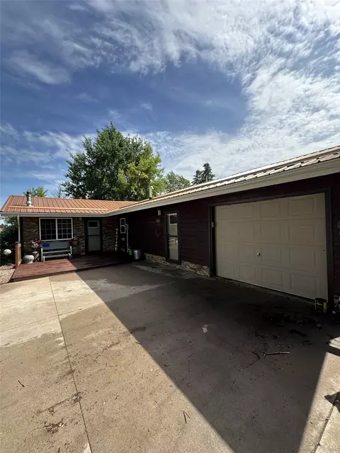1733 Riverview Dr, Barron, WI 54812