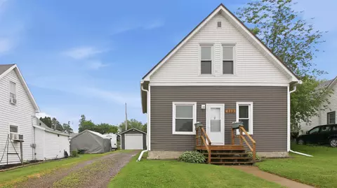 213 Garfield St, Stanley, WI 54768