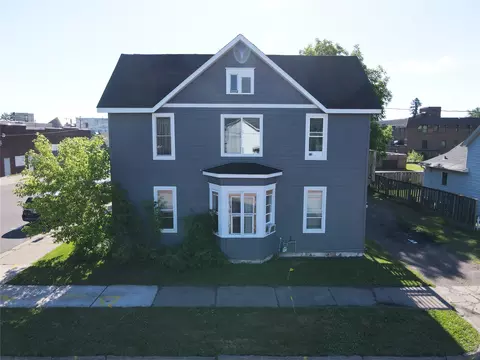 36 W Eau Claire St #1-4, Rice Lake, WI 54868
