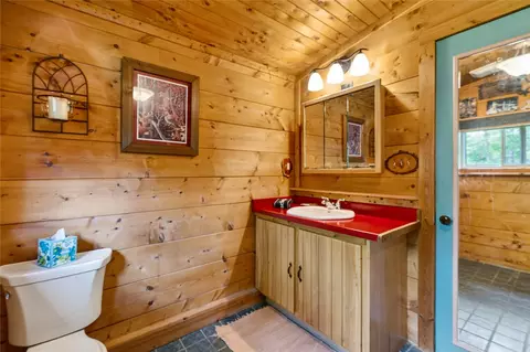 Bath - 15705 Mcaully Rd, Cable, WI 54821 photo 2 of 2