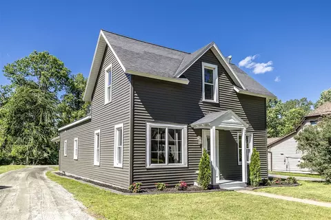257 W Madison St, Black River Falls, WI 54615