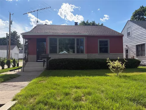 1234 20th St S, La Crosse, WI 54601