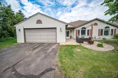 1352 Carriage Dr #C, Hudson, WI 54016