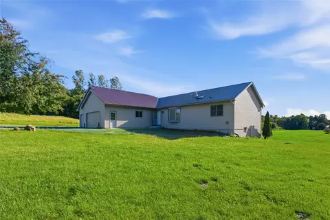3924 192nd St, Chippewa Falls, WI 54729