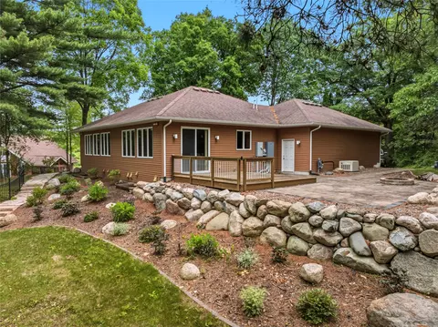 2524 4 5th St, Cumberland, WI 54829