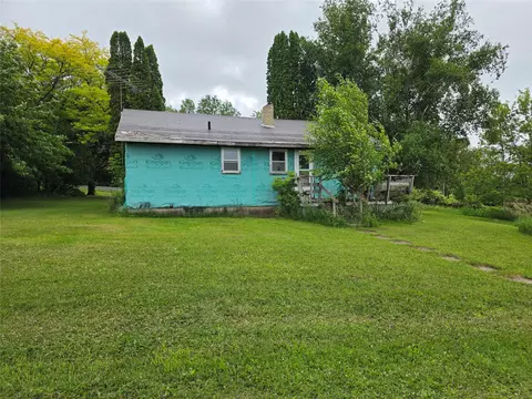 1805 270th Ave #B, Luck, WI 54853
