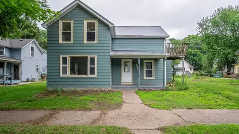 509 N Grove St #1-2, Chippewa Falls, WI 54729