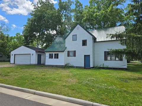 202 E Gates St, Rice Lake, WI 54868