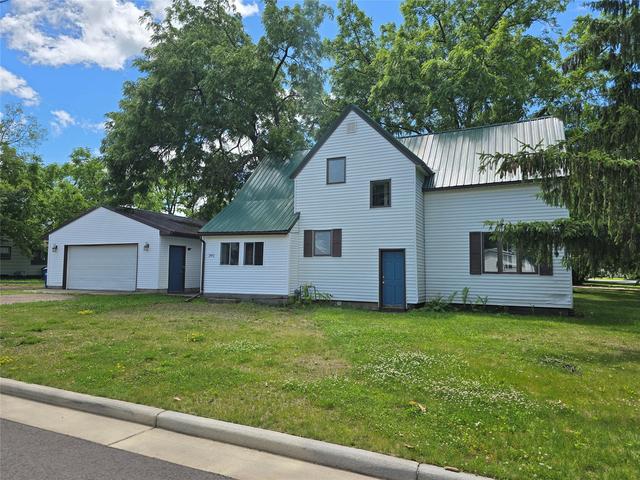 202 E Gates St, Rice Lake, WI 54868