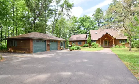 7434 Southshore Dr, Siren, WI 54872