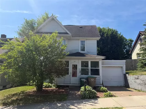 103 W Elm St, Chippewa Falls, WI 54729