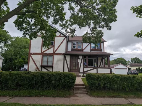515 N Dewey St #1-2, Eau Claire, WI 54703